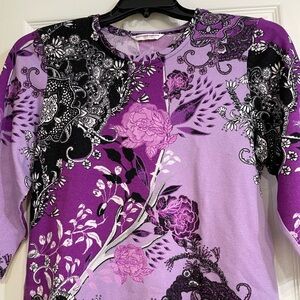 Allison Daley colorful knit top. Pre-worn good condition. Med petite.